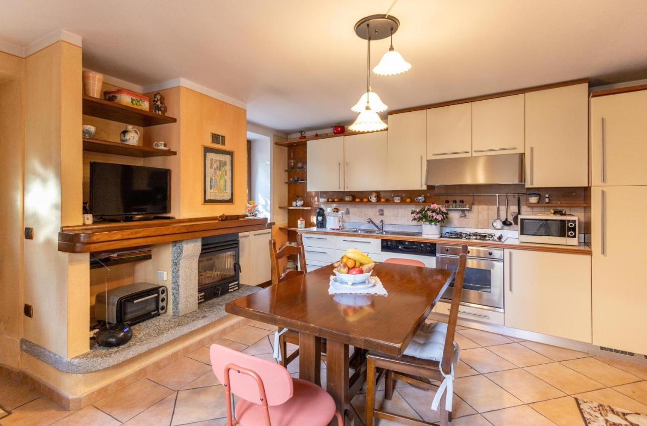 L'Angolo Delle Peonie Apartment Cannobio Bagian luar foto